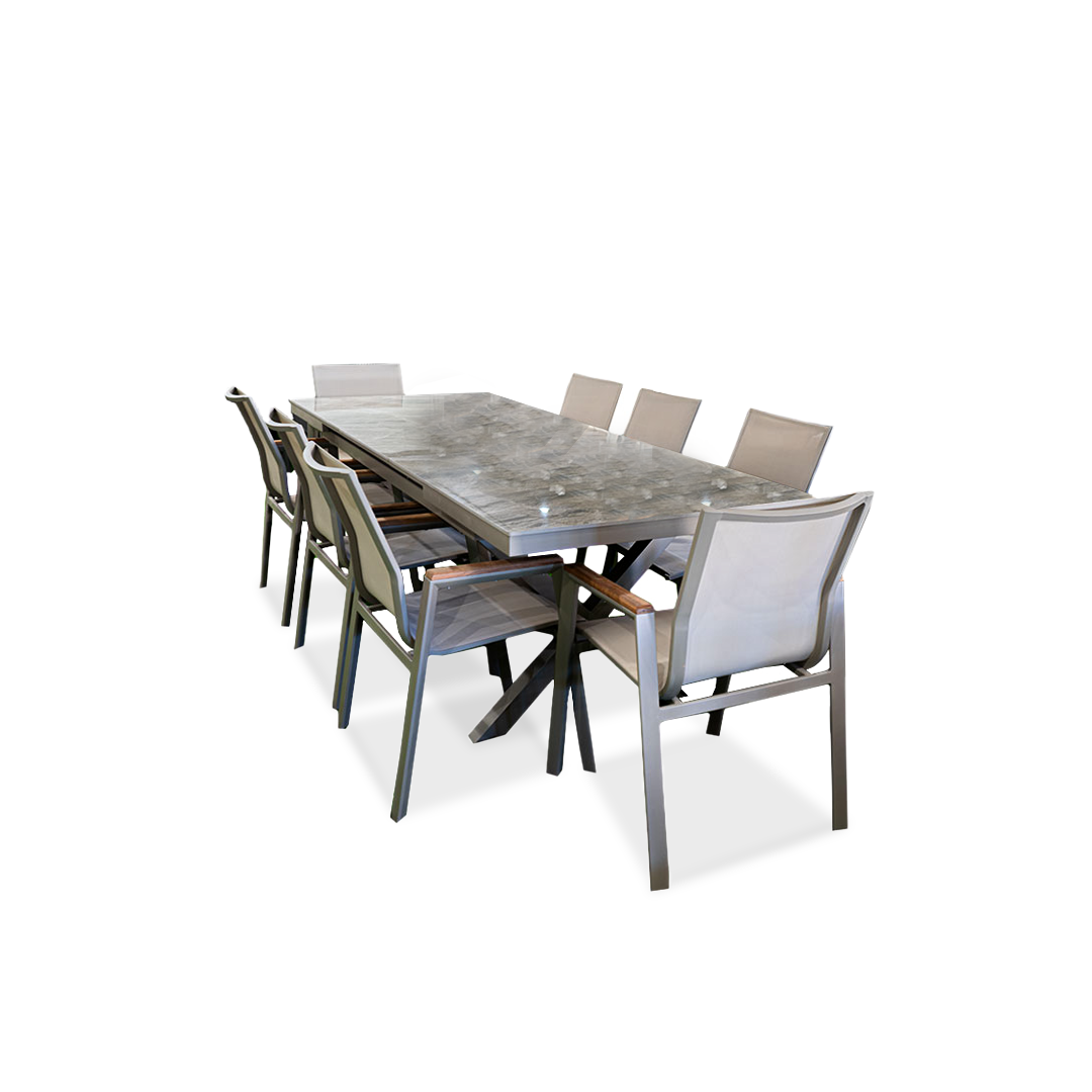 Dining set with extendable table