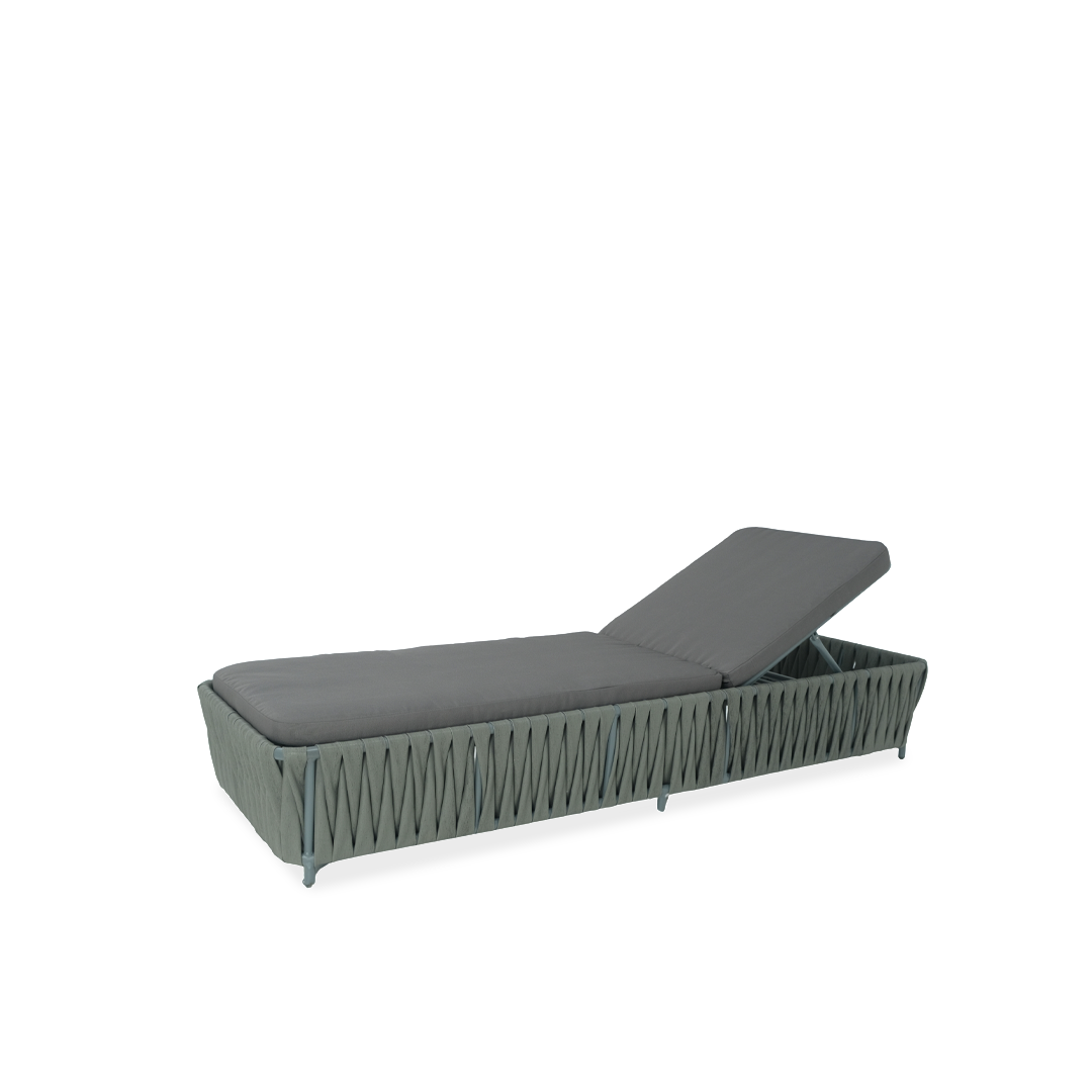 Modern Rattan & Metal Outdoor Patio Dark Gray sunbed